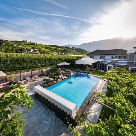 Hotel Frangart An Der Weinstrasse 아피아노 술라 스트라다 델 비노 외부 사진