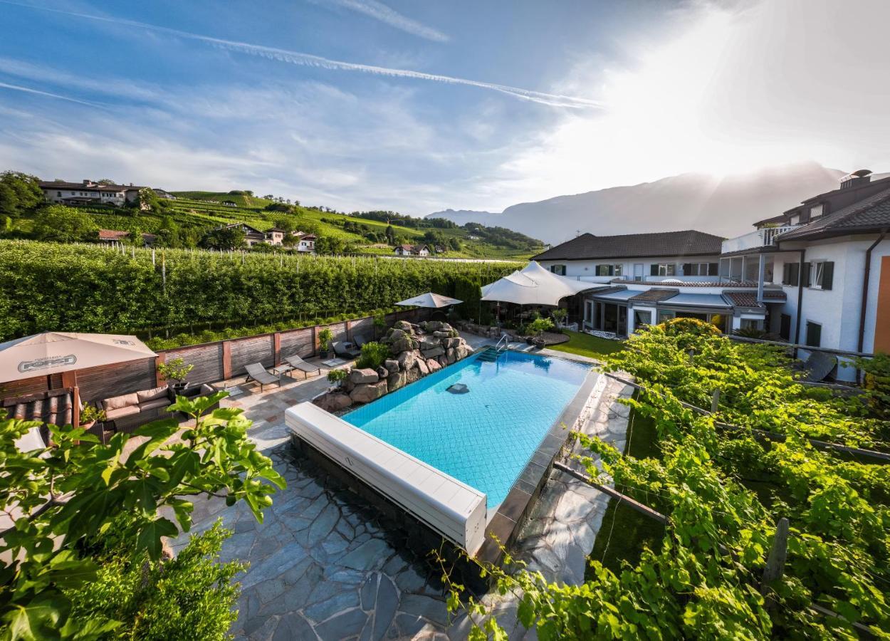 Hotel Frangart An Der Weinstrasse 아피아노 술라 스트라다 델 비노 외부 사진